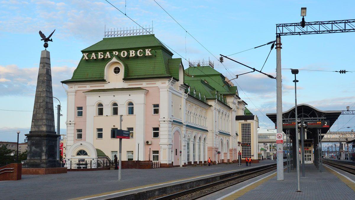 И подхватил меня городской поток …