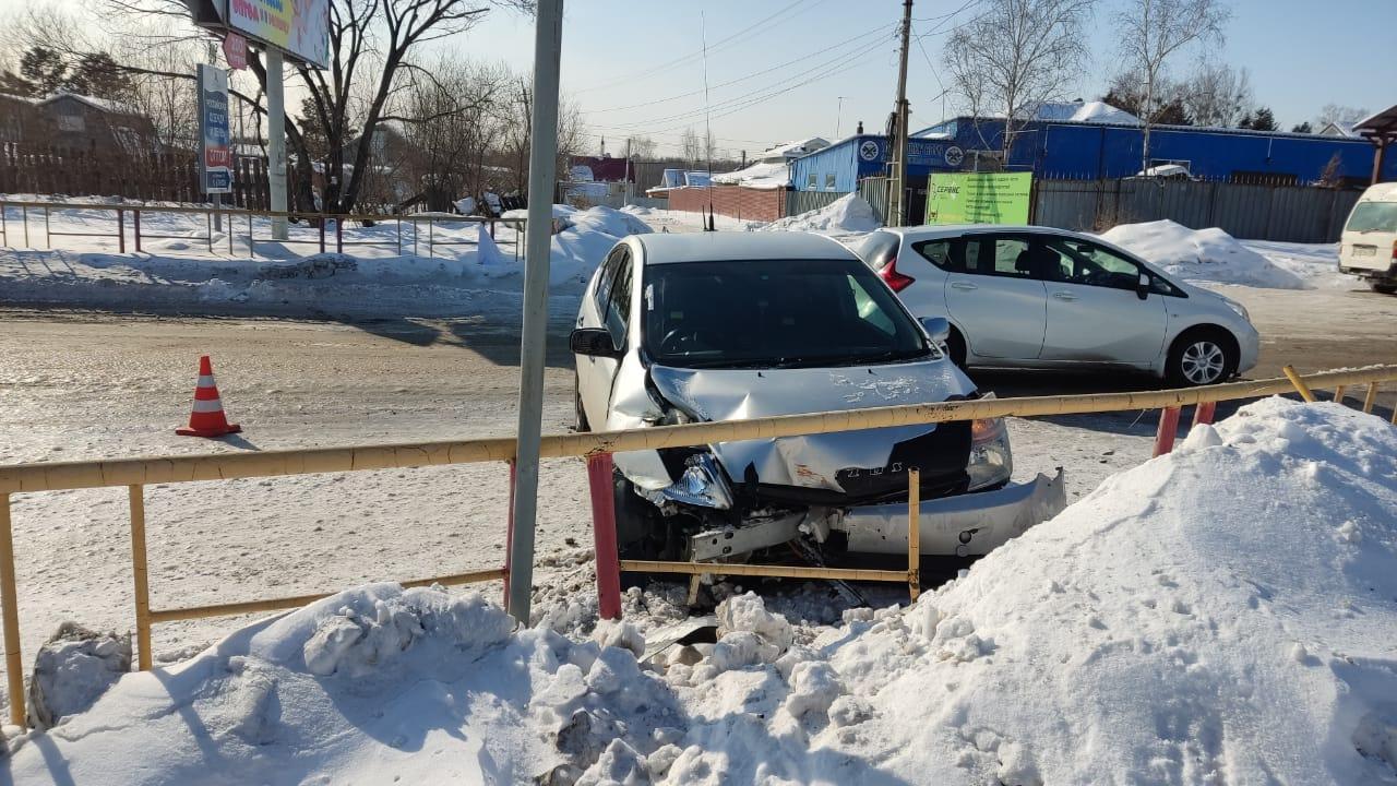 В Хабаровске за минувшие сутки произошло 28 ДТП | 17.02.2022 | Хабаровск -  БезФормата