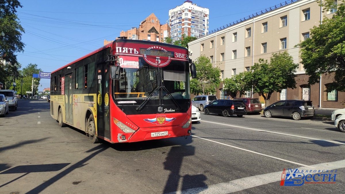 Сегодня утром на маршруты в Хабаровске вышло 517 единиц общественного  транспорта