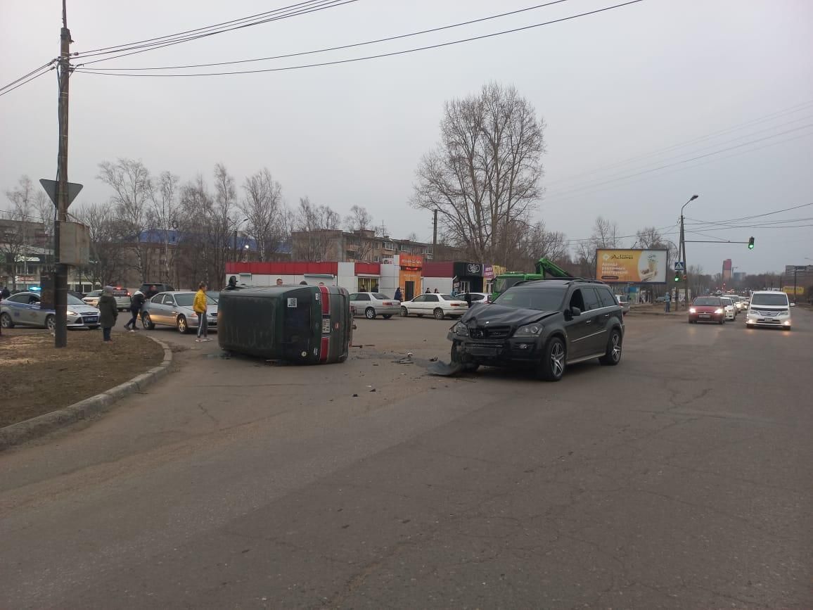 В Хабаровске за минувшие сутки произошло 23 ДТП | 05.04.2023 | Хабаровск -  БезФормата