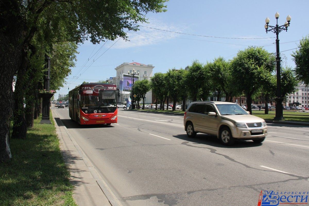 488 единиц общественного транспорта вышли на маршруты Хабаровска сегодня