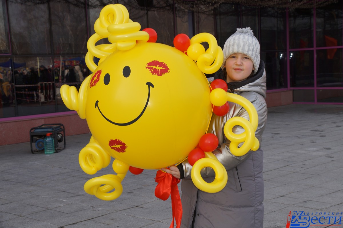 Праздник Масленицы отметили в Хабаровске