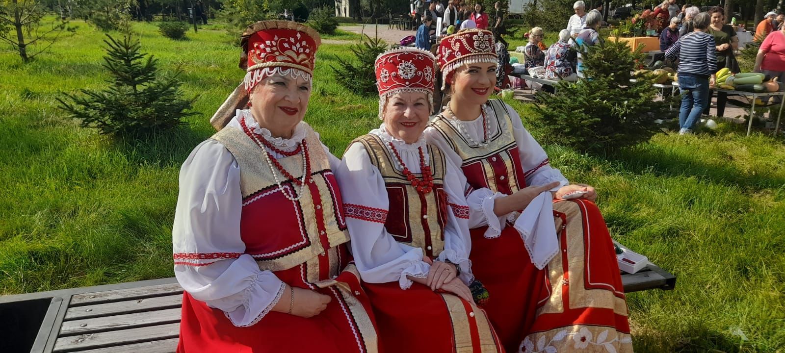 Концертом и ярмаркой встретили «Осенины» хабаровчане