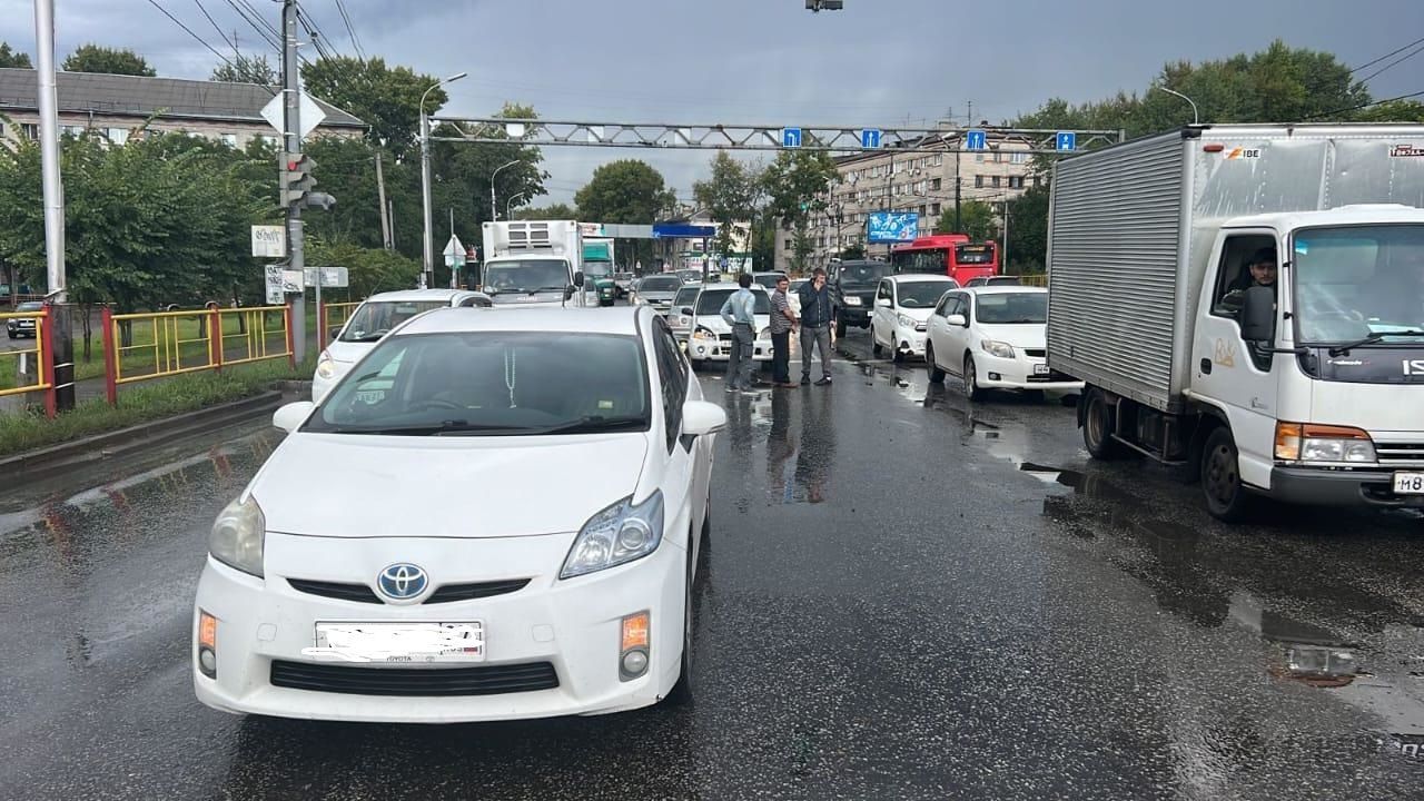 В Хабаровске за минувшие сутки произошло 27 ДТП | 30.08.2022 | Хабаровск -  БезФормата