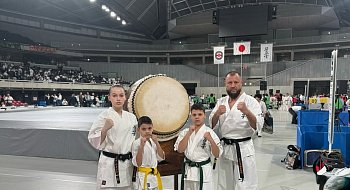 img-1