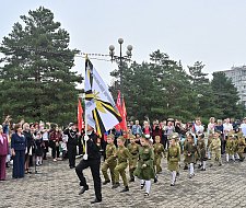 img-1