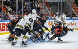 Хабаровский «Амур» зовет своих болельщиков в кинотеатр