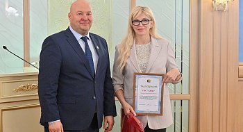 img-1