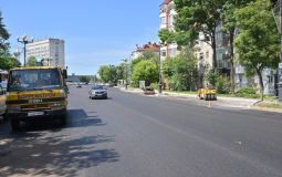Продолжается ремонт дороги на улице Ленина в Хабаровске