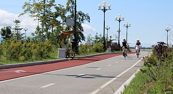 img-1
