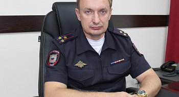 img-1