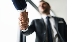 Муниципалитет приглашает игроков рынка к созданию спортивного комплекса