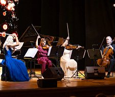 img-1