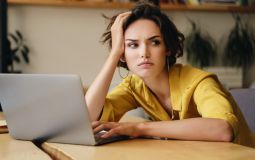 После интернет-знакомства хабаровчанка лишилась более 700 тысяч