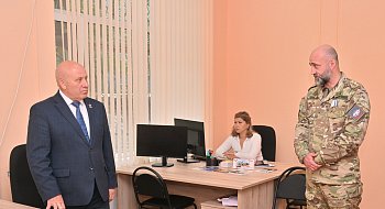 img-1