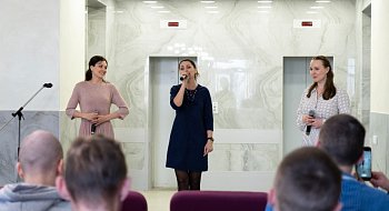 img-1