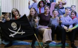 Мы — молодые!