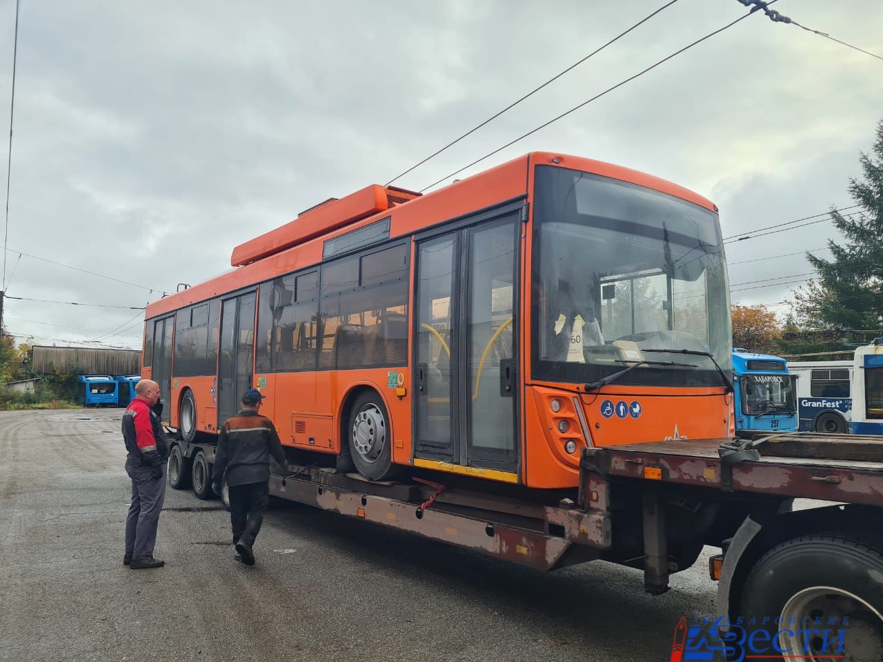 Еще три троллейбуса доставили сегодня в Хабаровск