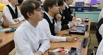 img-1