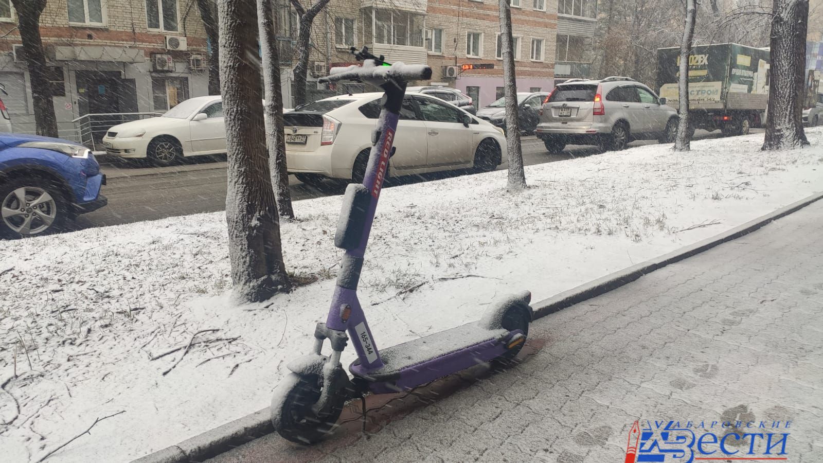 Такси подняли цену из-за непогоды в Хабаровске