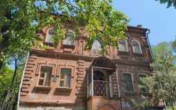 Здание детской художественной школы реконструируют в Хабаровске 