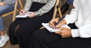 На «Научные среды» (12+) и «Страницы истории» (12+) зовет хабаровчан ДВГНБ