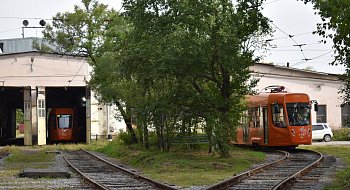 img-1