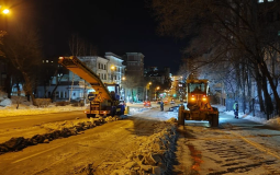 Сергей Кравчук: благодарю всех, кто не паркуется в местах работы техники