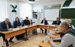 Внеочередное заседание депутатов думы прошло в непривычной обстановке